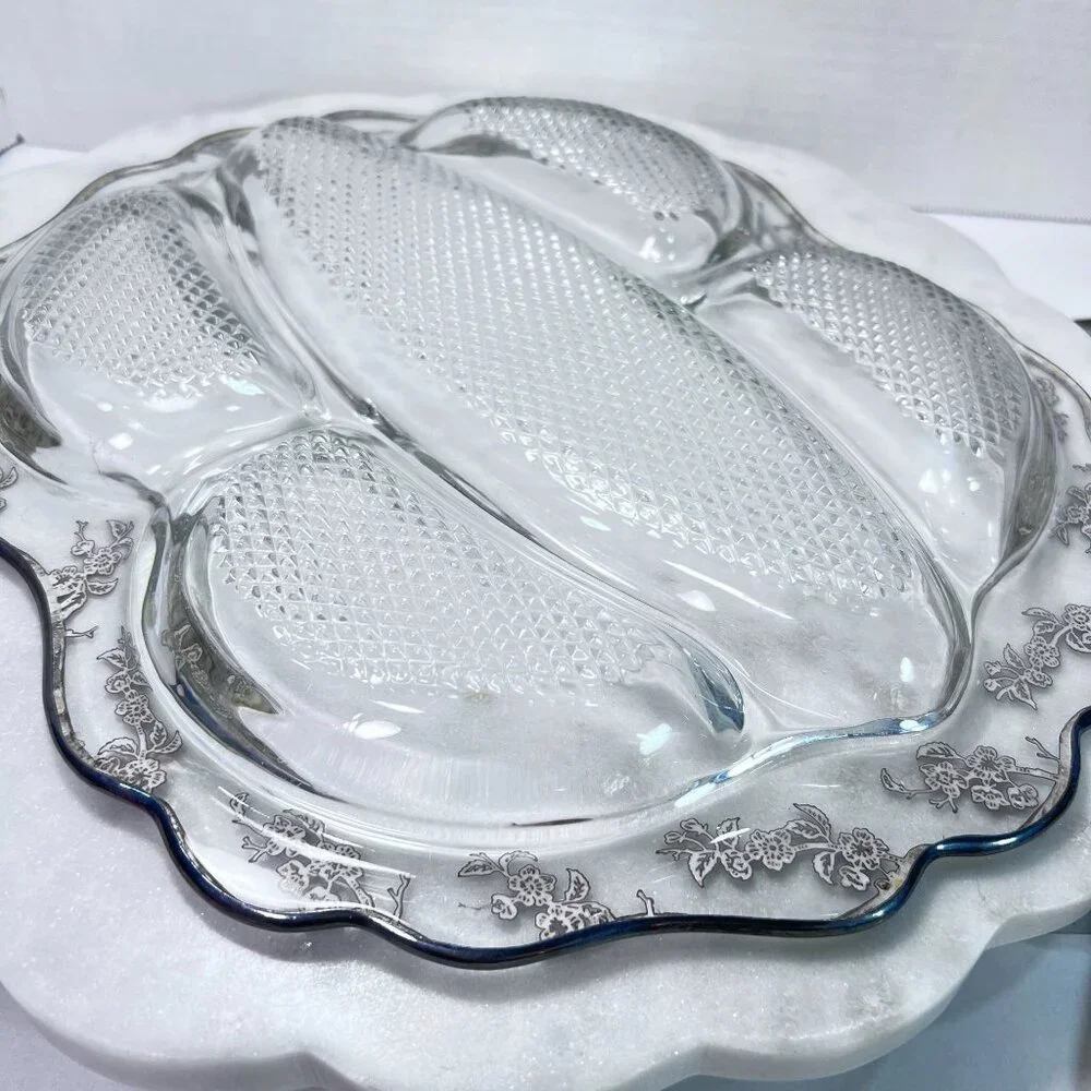 Vtg Divided Glass Relish Tray Silver Overlay Floral Rim Design Textured Sections